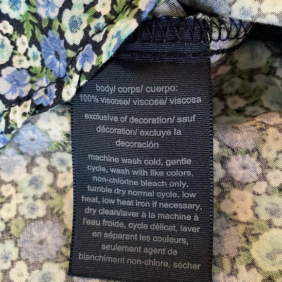 EUC Tommy Hilfiger Floral Garden Peasant Style Blouse - Picture 13 of 16